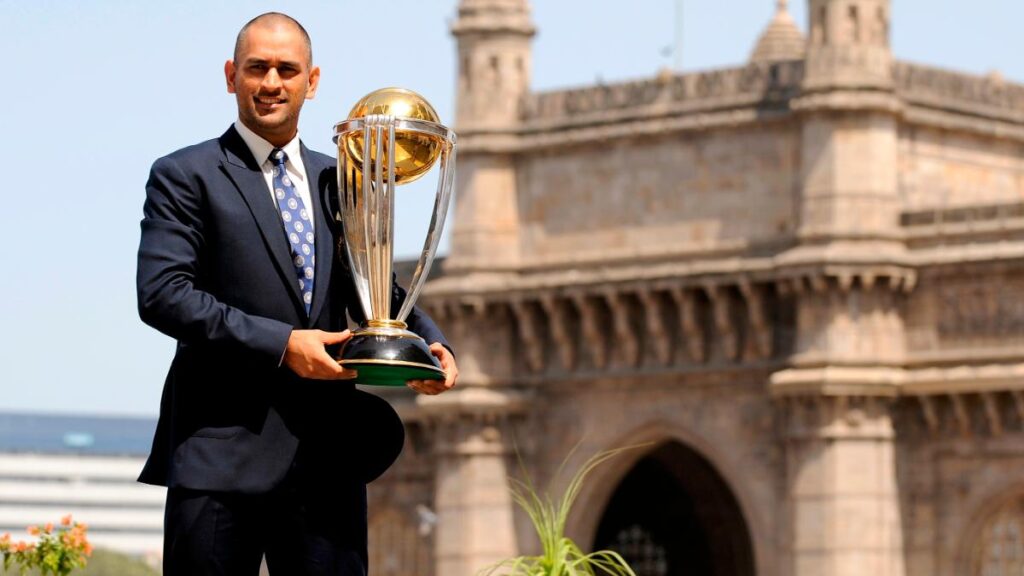 MS DHONI: A CRICKETING LEGEND AND INSPIRATIONAL LEADE