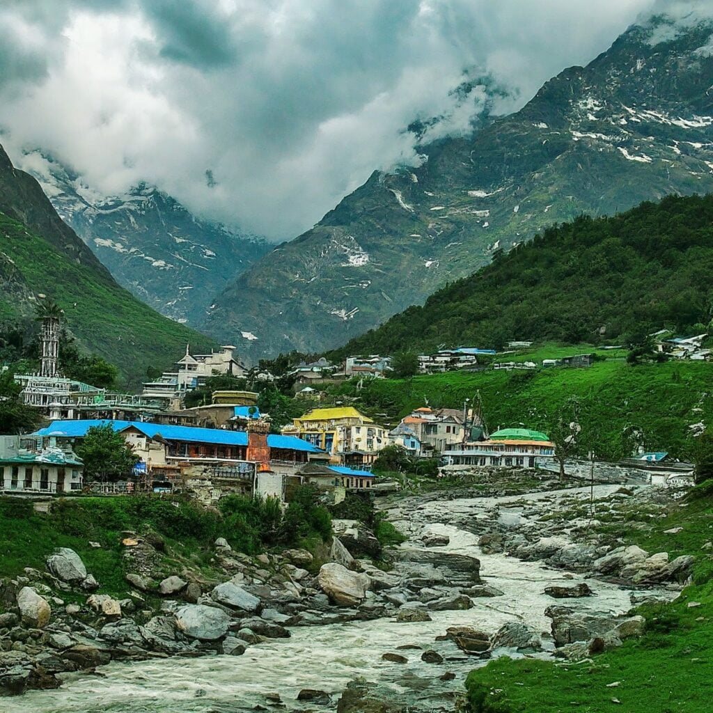 badrinath temple, mana